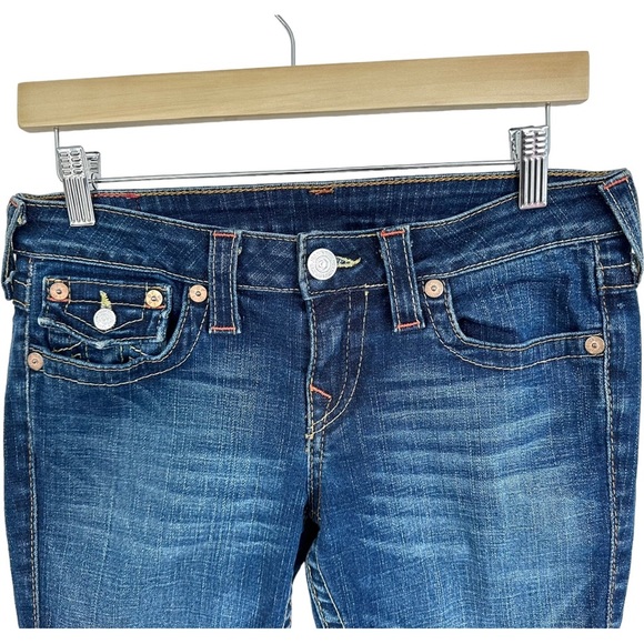 True Religion Joey Flare Cut-Off Crop Jeans Medium Wash Size 29 - Picture 2 of 10